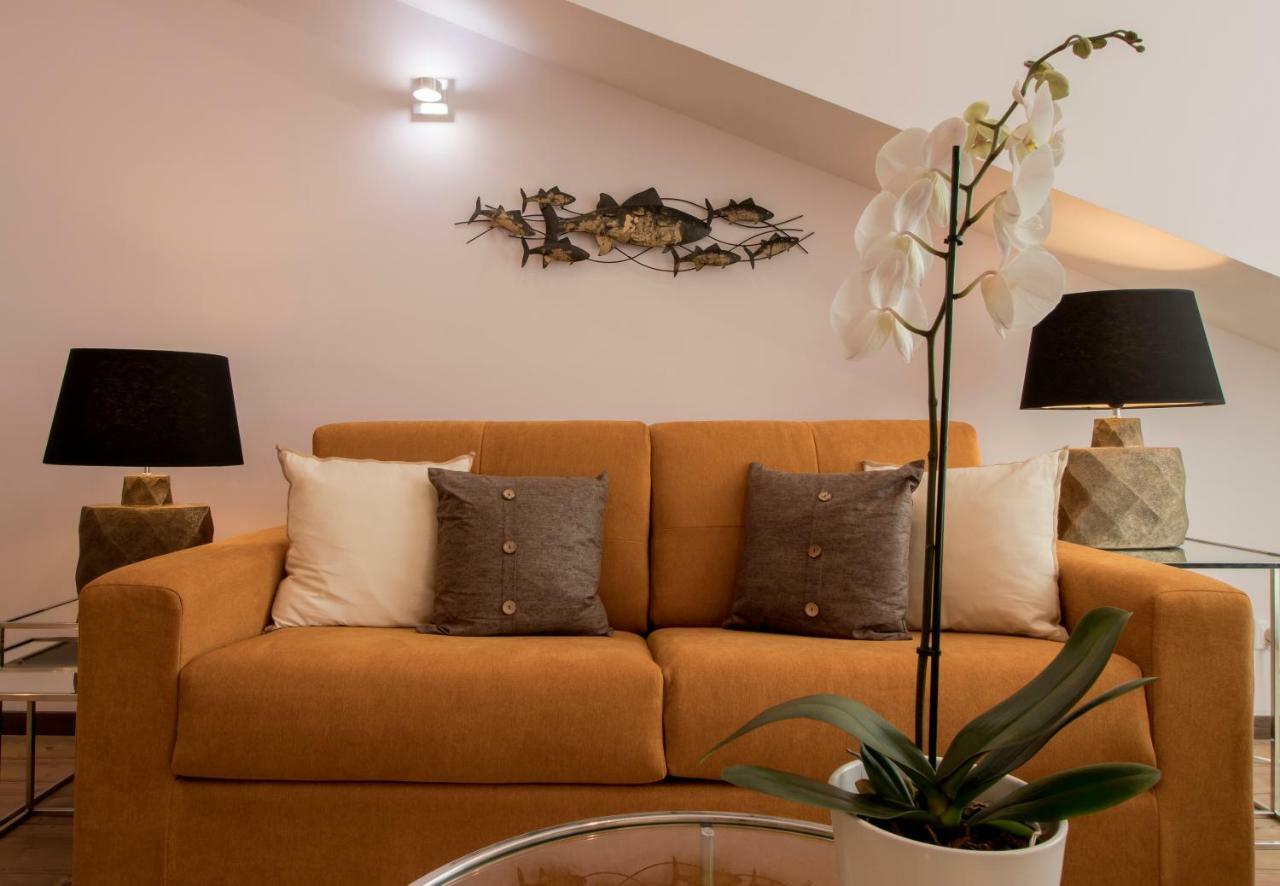 ליסבון Apartamentos Rosa Do Bairro Alto מראה חיצוני תמונה